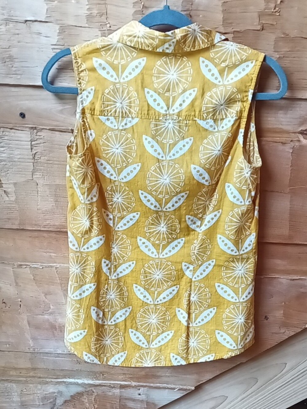 Boden Mustard Yellow Sleeveless Button-Down Top with White Floral Print - Picture 5 of 9